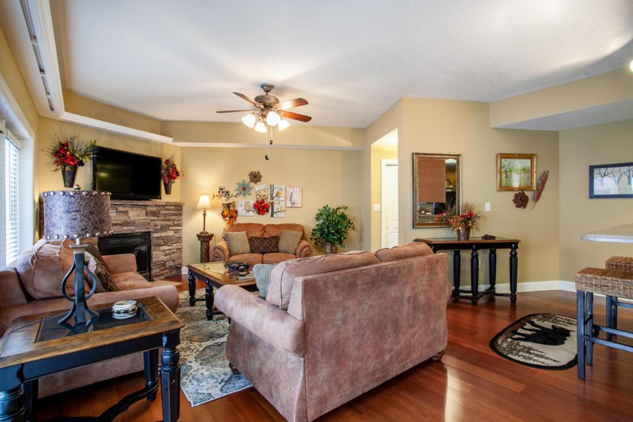 Convenient Gatlinburg Condo Exterior photo
